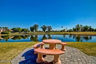 7401 W Arrowhead Clubhouse Dr, Glendale, AZ 85308 - Photo 27