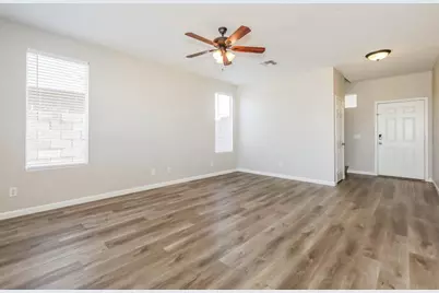 4836 E Meadow Lark, San Tan Valley, AZ 85140 - Photo 5