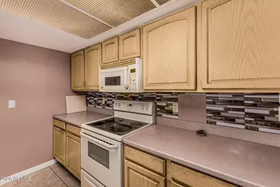 4305 E Equestrian Trail, Phoenix, AZ 85044 - Photo 13