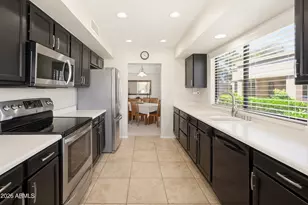 9322 W Topeka Dr, Peoria, AZ 85382 - Photo 15