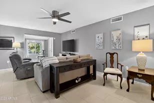 10939 W Roundelay Cir, Sun City, AZ 85351 - Photo 17