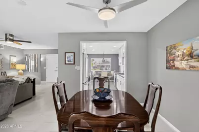 10939 W Roundelay Circle, Sun City, AZ 85351 - Photo 15