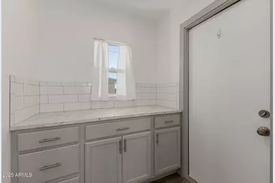 3743 E Taylor Street, Phoenix, AZ 85008 - Photo 13