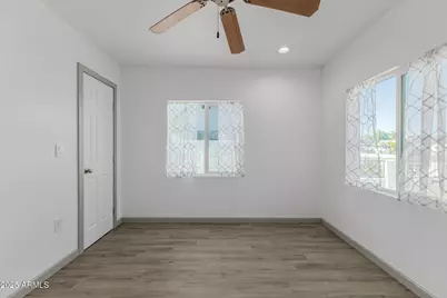 3743 E Taylor Street, Phoenix, AZ 85008 - Photo 9