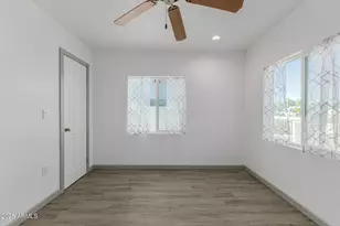 3743 E Taylor St, Phoenix, AZ 85008 - Photo 9