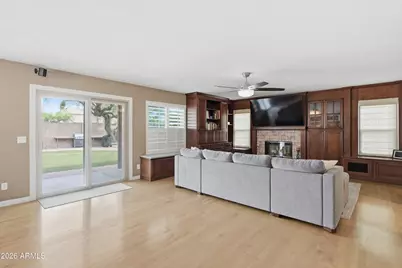 23005 N 21st Way, Phoenix, AZ 85024 - Photo 15