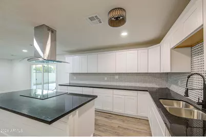 2614 W Aster Drive, Phoenix, AZ 85029 - Photo 15