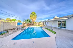 2614 W Aster Dr, Phoenix, AZ 85029 - Photo 31