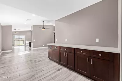 2730 E Broadway Road, Phoenix, AZ 85040 - Photo 7