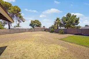 5244 W Sanna St, Glendale, AZ 85302 - Photo 41