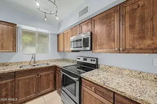 5244 W Sanna St, Glendale, AZ 85302 - Photo 21