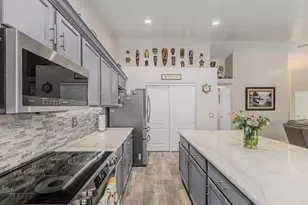 17475 W Spring Ln, Surprise, AZ 85388 - Photo 5