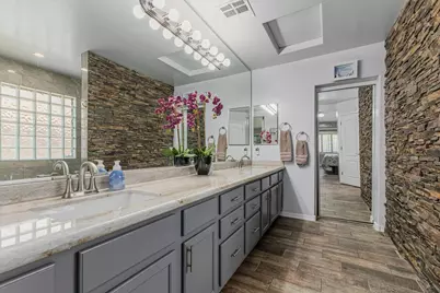 17475 W Spring Lane, Surprise, AZ 85388 - Photo 9