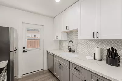 6628 E Avalon Drive #4, Scottsdale, AZ 85251 - Photo 5