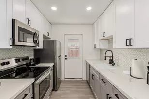 6628 E Avalon Dr, Scottsdale, AZ 85251 - Photo 17