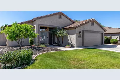 1021 W Hearne Way, Gilbert, AZ 85233 - Photo 1