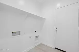 17490 N Salerno Dr, Maricopa, AZ 85138 - Photo 21