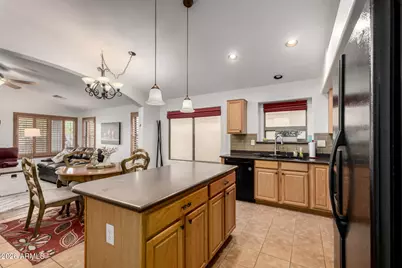 935 W Gascon Road, San Tan Valley, AZ 85143 - Photo 13