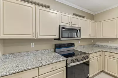 14875 W Medinah Court, Surprise, AZ 85374 - Photo 15