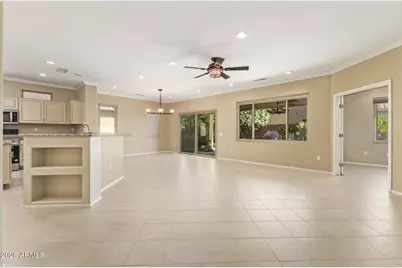 14875 W Medinah Court, Surprise, AZ 85374 - Photo 7