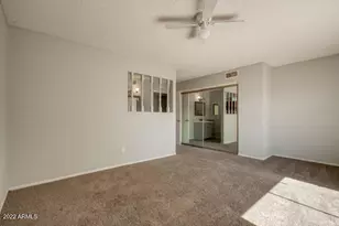 6353 W Mission Ln, Glendale, AZ 85302 - Photo 11
