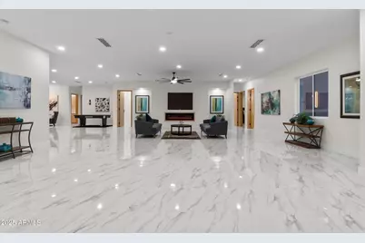 5923 E North Lane, Paradise Valley, AZ 85253 - Photo 15