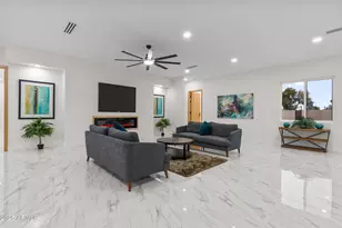5923 E North Ln, Paradise Valley, AZ 85253 - Photo 11