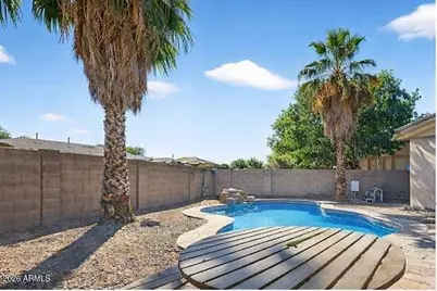 311 W Montego Drive, Casa Grande, AZ 85122 - Photo 39