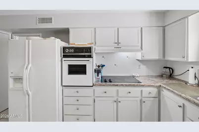 10032 W Tarrytown Avenue, Sun City, AZ 85351 - Photo 19