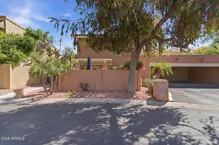 10413 N 10th Pl, Phoenix, AZ 85020 - Photo 1