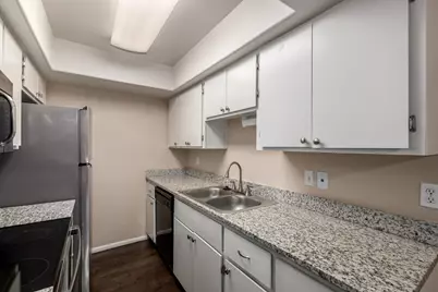 286 W Palomino Drive #Unit 107, Chandler, AZ 85225 - Photo 39