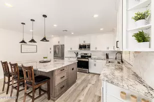 10914 W Saratoga Cir, Sun City, AZ 85351 - Photo 17