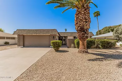 10914 W Saratoga Circle, Sun City, AZ 85351 - Photo 1