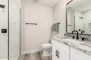 10914 W Saratoga Cir, Sun City, AZ 85351 - Photo 31