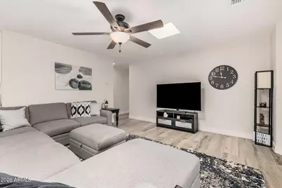 10914 W Saratoga Circle, Sun City, AZ 85351 - Photo 15
