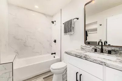 10914 W Saratoga Circle, Sun City, AZ 85351 - Photo 29