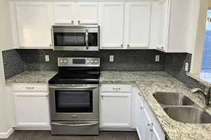 2240 E Aire Libre Ave, Phoenix, AZ 85022 - Photo 3