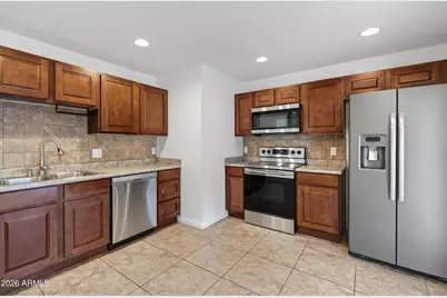 16833 N 17th Place, Phoenix, AZ 85022 - Photo 11