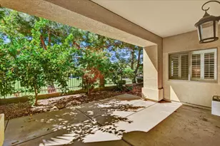 3247 E Maldonado Dr, Phoenix, AZ 85042 - Photo 15