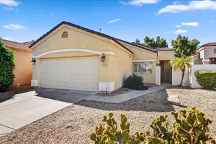 3247 E Maldonado Dr, Phoenix, AZ 85042 - Photo 1