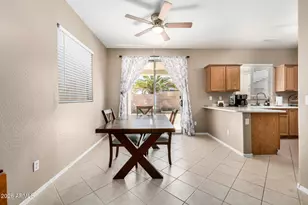 16871 W Windermere Way, Surprise, AZ 85374 - Photo 13