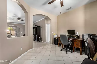 16871 W Windermere Way, Surprise, AZ 85374 - Photo 9