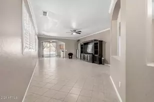 16871 W Windermere Way, Surprise, AZ 85374 - Photo 11