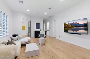 17781 N 97th Pl, Scottsdale, AZ 85255 - Photo 9