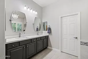 6738 S Rachael Way, Gilbert, AZ 85298 - Photo 23