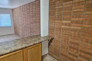 703 W Rose Ln, Phoenix, AZ 85013 - Photo 5