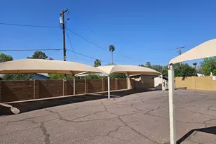 703 W Rose Ln, Phoenix, AZ 85013 - Photo 17
