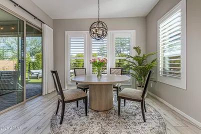 2831 E Los Gatos Drive, Phoenix, AZ 85050 - Photo 9