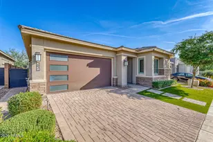 2831 E Los Gatos Dr, Phoenix, AZ 85050 - Photo 3