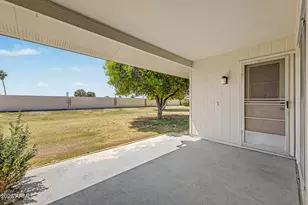 18842 N Lakeforest Dr, Sun City, AZ 85373 - Photo 21